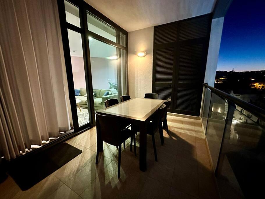 Stunning 2Br Apt In St Julians Saint Julian's 외부 사진
